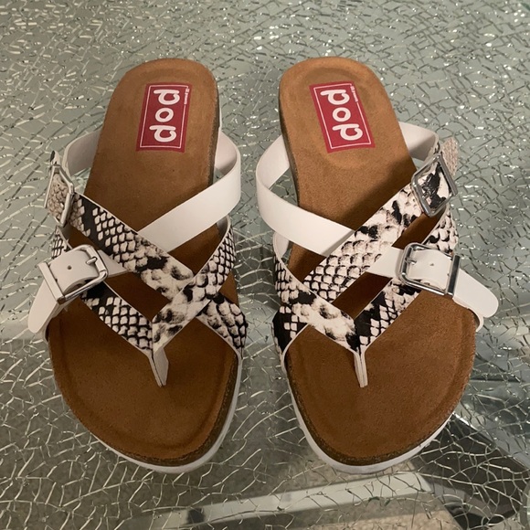 Strap Sandals - Brand New - Picture 1 of 6